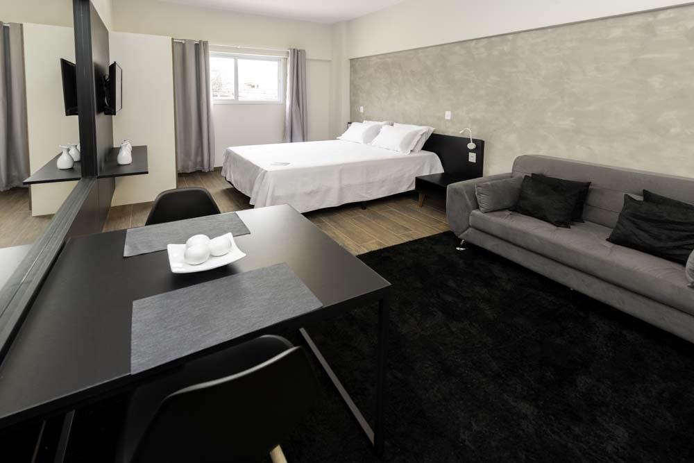 Esuites 酒店