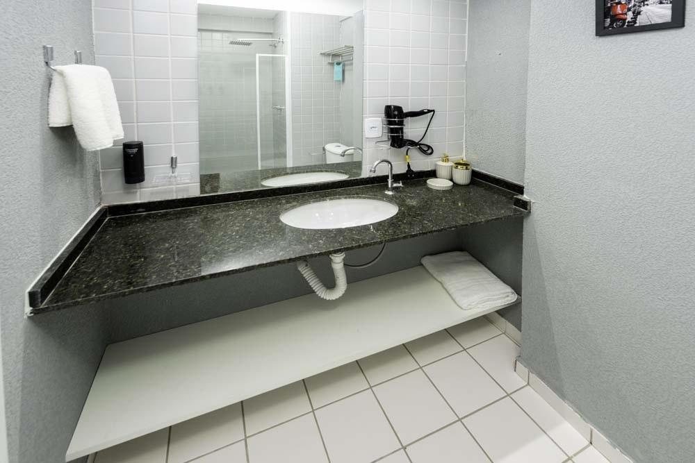 Esuites